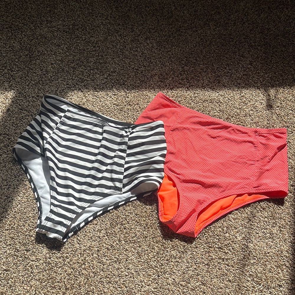 ANEMONE high waisted bikini bottoms set.